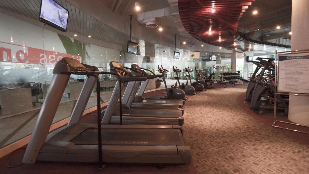 โรงแรม โรงแรมเอ-วัน เดอะ รอยัล ครูส พัทยา 4*